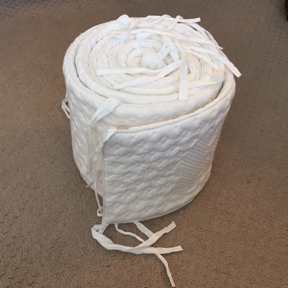 Pottery Barn Kids Crib Bumper & Crib Skirt Set